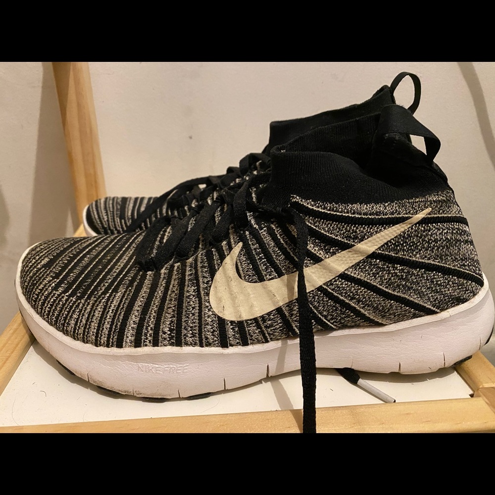 Nike free run flyknit